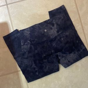 Cropped lululemon Align leggings!